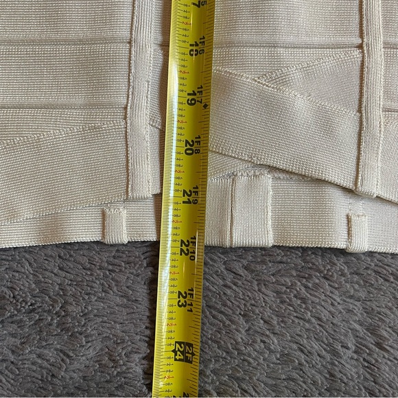 Herve Leger XXS Off-White Ivory Bandage Skirt - Picture 5 of 6